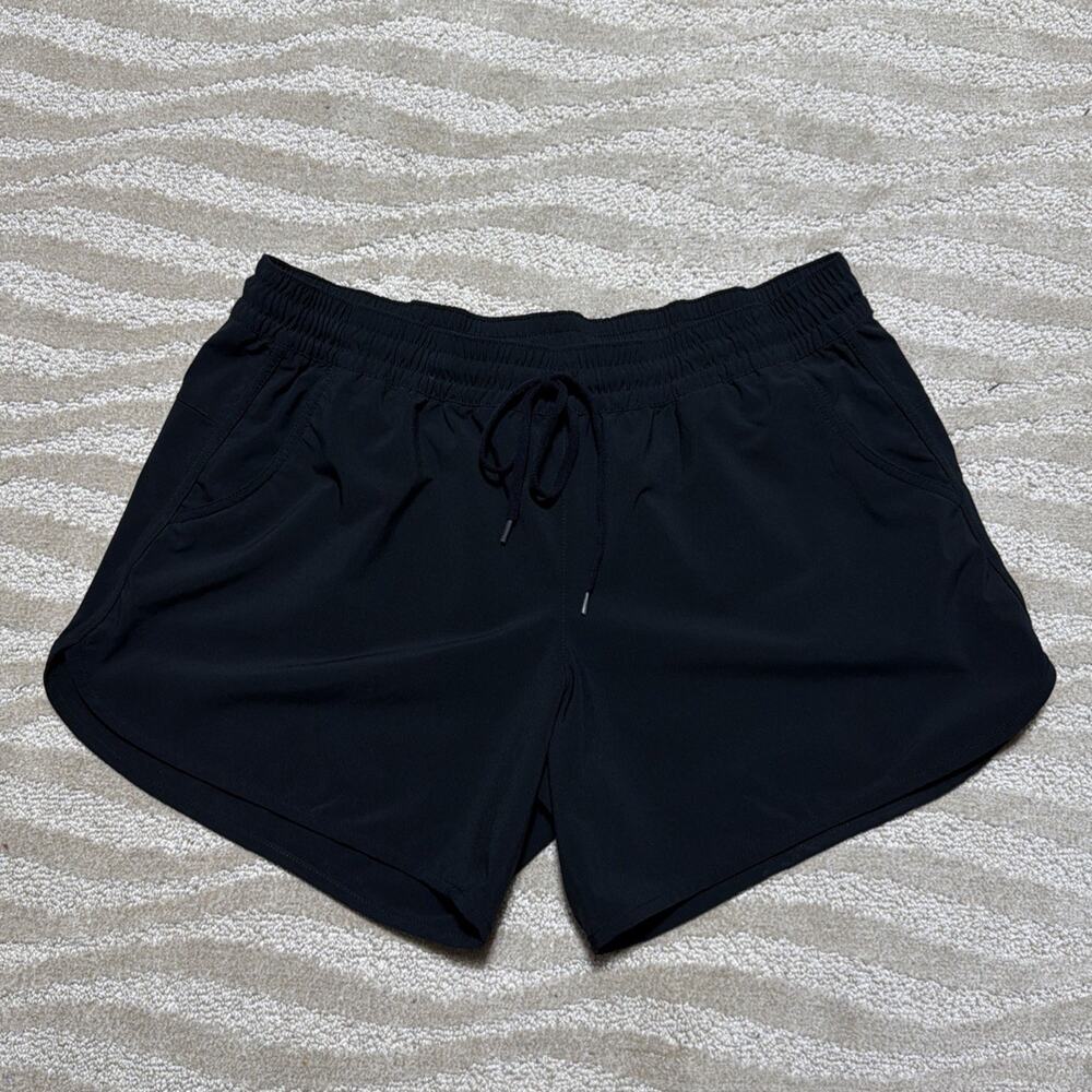COLUMBIA BOGATA WOMEN'S SHORTS COLOR BLACK SIZE XL NWOT